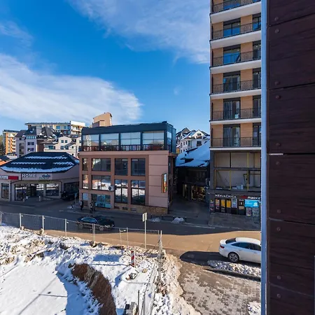Square 5 * Zlatibor