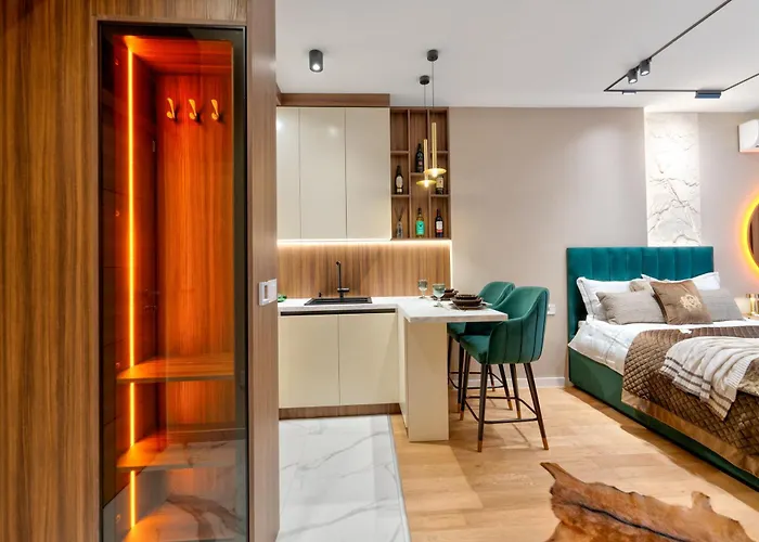 Square 5 Apartamento *